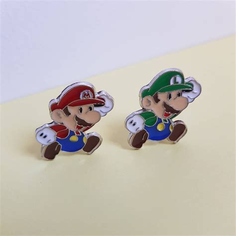 Super Mario Pin Badge Luigi Pin Mario Pin Mario Bros Jewel Etsy