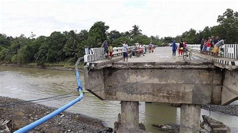 massive floods in philippines leave 51 dead over a dozen missing international news others