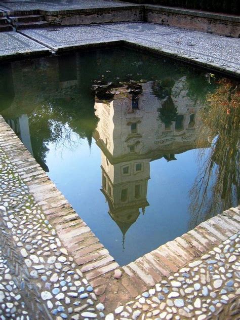 Basically, common notion follows that reflection happens with help of mirrors only. 25+ Top Rated Examples of Reflection Photography - PSDreview