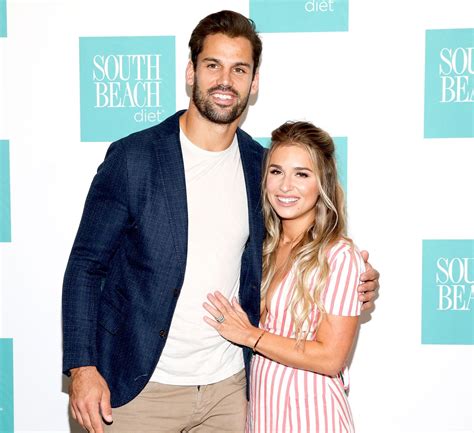 Jessie James Decker Kisses Husband As Son Looks On Pic