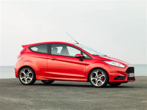 Ford Fiesta St Review 2012 2017 Parkers