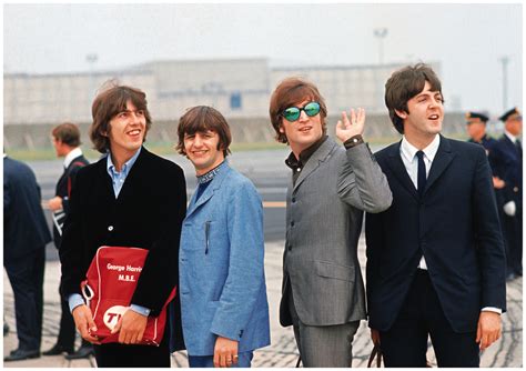 The Golden Yearz — The Beatles At The Jfk Airport New York City