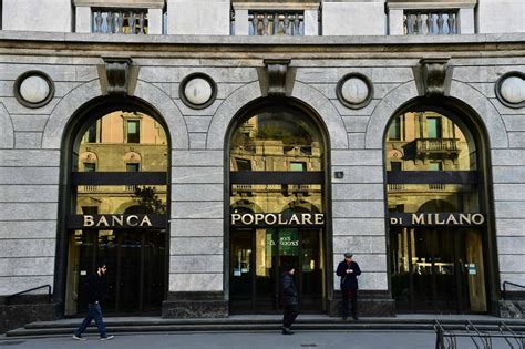 Banco bpm nasce dalla fusione tra banco popolare e banca popolare di milano ed è operativo dal 1° gennaio 2017. Fusion von Banca Popolare di Milano & Banco Popolare steht