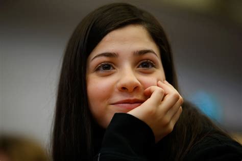 Yusra Mardini Olympic Syrian Refugee Who Swam For Three Hours In Sea To Push Sinking Boat