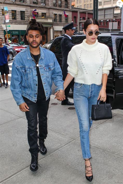 Musicians and supermodels are an unbeatable combination. The Weeknd et Bella Hadid à New York, le 9 octobre 2015 ...