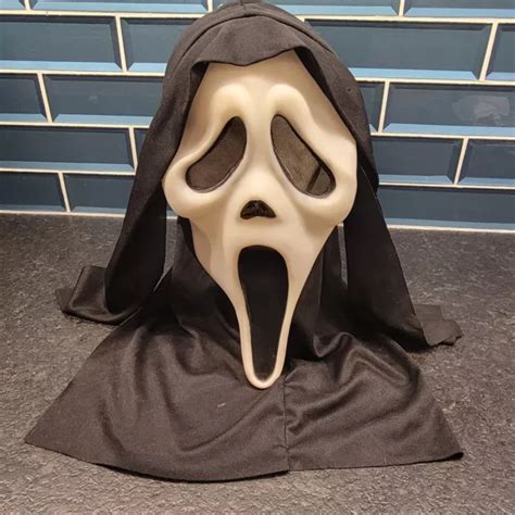 Ghostface Scream Mask Fun World Easter Unlimited Glow In The Dark Vtg