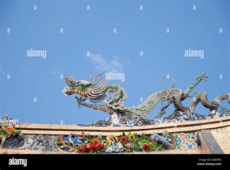 Ancient Chinese Architectural Details Dragons Are Commonly Used To