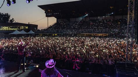 Here Are Crowd Sizes At Western Idaho Fair Concerts In Boise Idaho