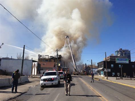 Watch Fire Crews Battle Massive Fire South Of Downtown Globalnewsca