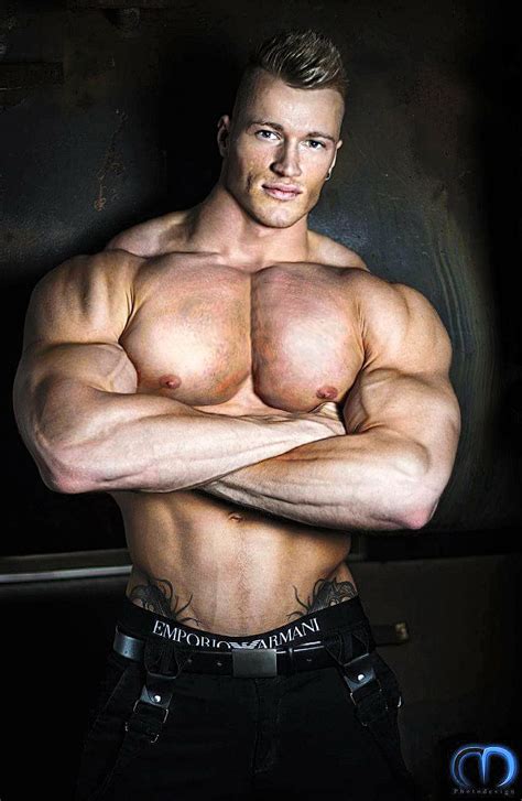 Realistic Muscle Morph Made From Viktor Zeiser Muscle Muscle Men