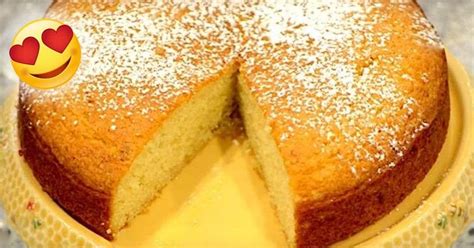 Le Gâteau Au Yaourt Sans Farine Sans Beurre La Recette Délicieuse