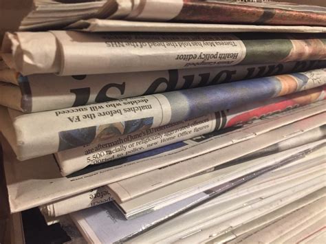 Pile Of Newspapers Newspapers Howard Lake Flickr