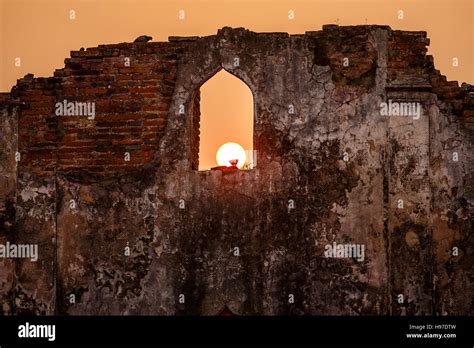 Brick Wall Sunset Stock Photo Alamy
