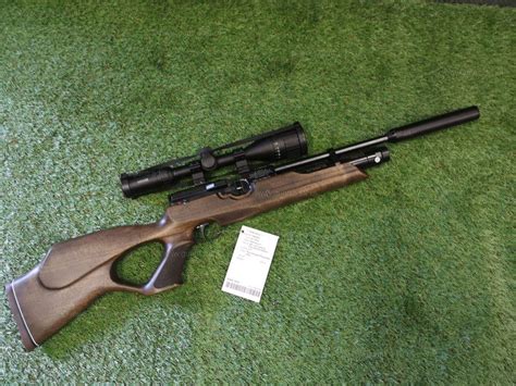 weihrauch 177 hw 100 carbine thumbhole walnut pre charged pneumatic second hand air rifle for