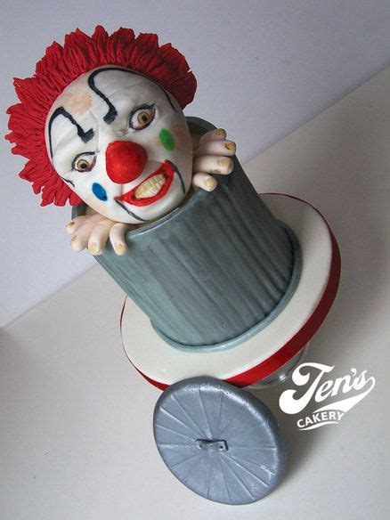 Cyril The Evil Clown Cake By Jens Cakery Beautiful Cakes Amazing Cakes Scary Desserts