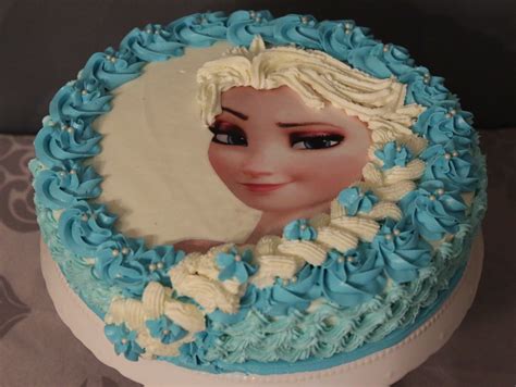 Zwiebelkuchen und quiche gehören zu den kuchen, sind jedoch herzhaft. Prinzessin Elsa Torte Cake | Motivtorten & Figuren | Pinterest