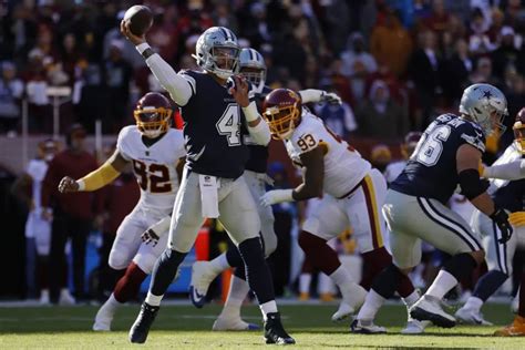 Dallas Cowboys Win 20 19 Aim To Secure Nfc East Title And Home Playoff