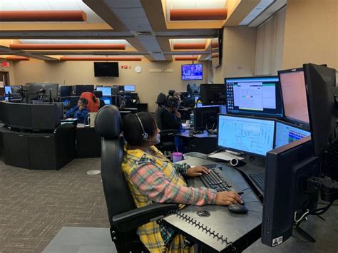 911 Dispatchers Are In Short Supply In Missouri Cities Are Grappling