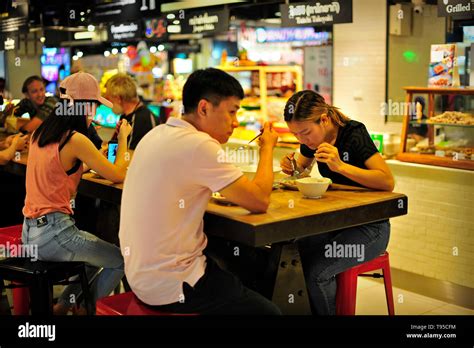 Maya Shopping Centre Chiang Mai Thailand Stock Photo Alamy