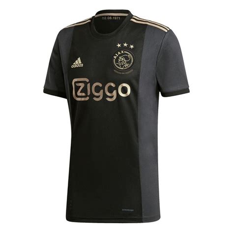 Ajax is a set of web development techniques using many web technologies on the client side to create asynchronous web applications. Ajax 3e shirt 2020-2021 - Voetbalshirts.com