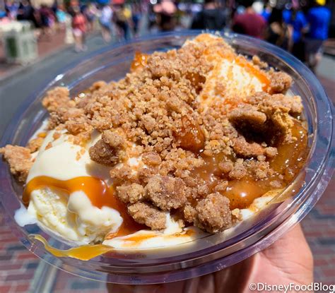 Review The Apple Pie Sundae Makes A Triumphant Return To Disneyland
