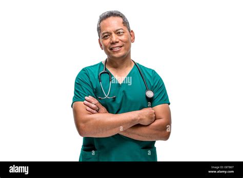 Pacific Islander Nurse Standing With Arms Crossed Stock Photo Alamy