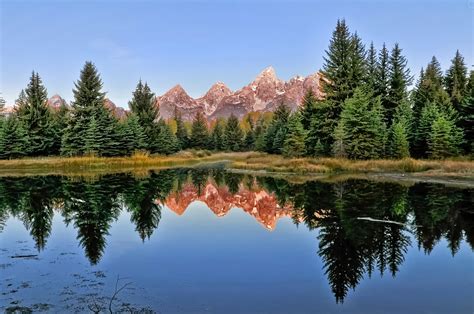 Wallpaper Mountains Forest Spruce Lake Reflection 2048x1360