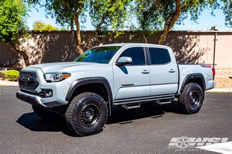 2019 Toyota Tacoma With 17 Method Race Wheels Mr311 Vex In Matte Black