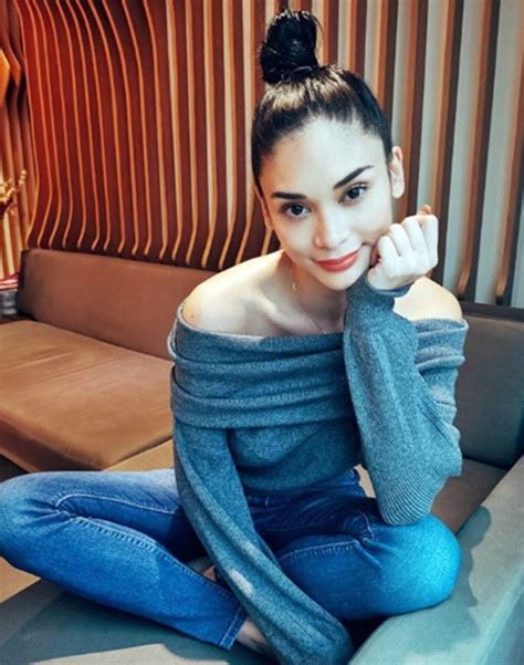Pia alonzo wurtzbach born 24 september 1989 formerly known in the philippine entertainment and modeling industry as pia romero and later pia wurtzbach i. Pia Wurtzbach's Bikini Photo Prompts Netizens To Worry ...