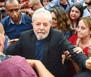 Lula diz que é plenamente possível PT não ter candidato à Presidência