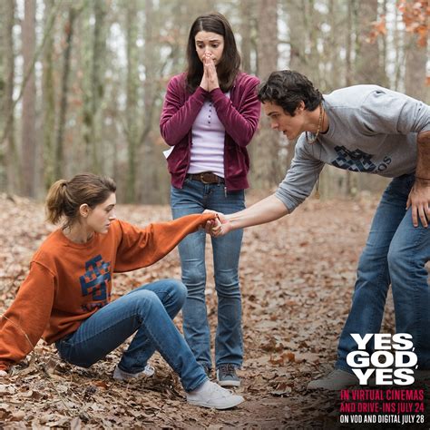 Review Of Netflix Movie ‘yes God Yes A Satire On A Teenage Girls