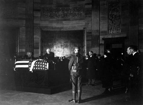 President Harding Placing Wreath On Casket Of World War I Unknown