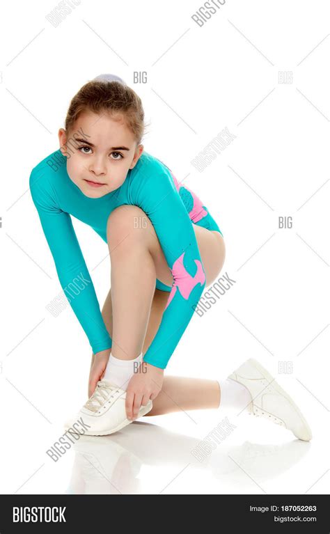 Very Flexible Little Girl Gymnast Image And Photo Bigstock