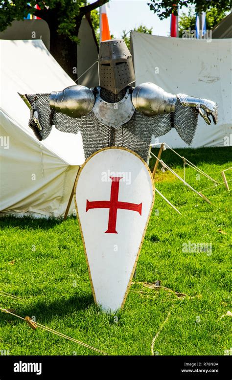 Medieval Spectacle Armor Knights Camp At Broich Castle Mülheim An