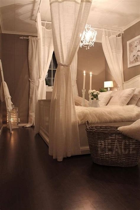 25 Best Romantic Bedroom Decor Ideas And Designs For 2021