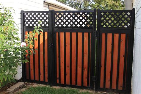 Our deck is overflowing with gates, so as always, leave your thoughts, ideas, opinions, and suggestions in the comments, and you can reach. The Ultimate Collection of Privacy Fence Ideas (Create Any ...