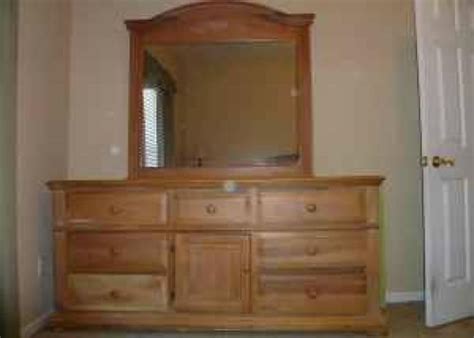 Broyhill bedroom furniture davis home asheville canton. Bedroom Set Broyhill Fontana Queen Pillow Top - for Sale ...