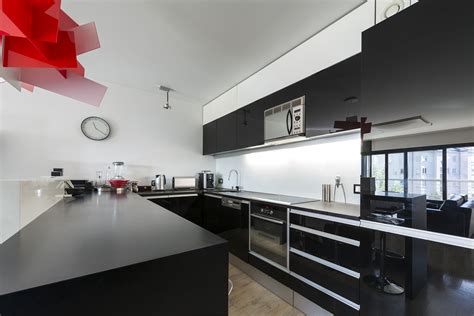 Black Kitchens - Sleek & Modern Contemporary Styles