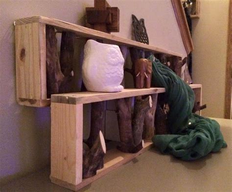 Diy Pallet Shelf And Tree Branch Coat Rack Easy Pallet Ideas