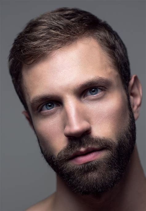 Matthew West Saved To Handsome Men Nice Beard Too Estilos De Cabelo E Barba Rosto Masculino
