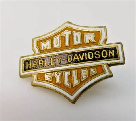 Vintage Licensed Harley Davidson Motorcycles Bar Shield Emblem Logo Pin