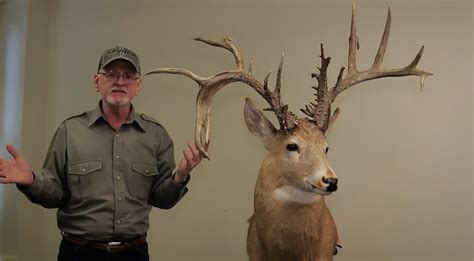 Big Buck Profile Herman Lunders Idaho Buck North American Whitetail