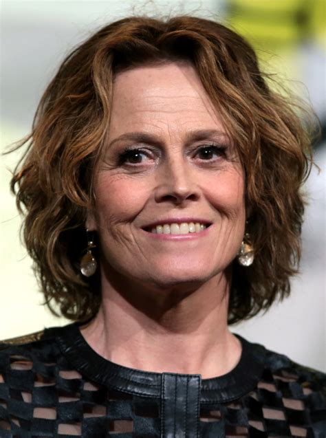 Sigourney Weaver Top