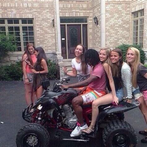 Chief Keef Girls Fans Atv College Students Chief Keef Rappers Rap