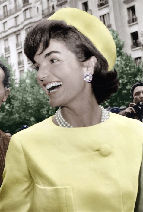 21 Classic Style Lessons We Can Learn From Jackie Kennedy ~ Vintage