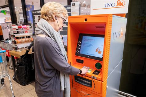 Ing groep) is a dutch multinational banking and financial services corporation headquartered in amsterdam. ING introduceert geldautomaat met spraakfunctie - Bank Nieuws