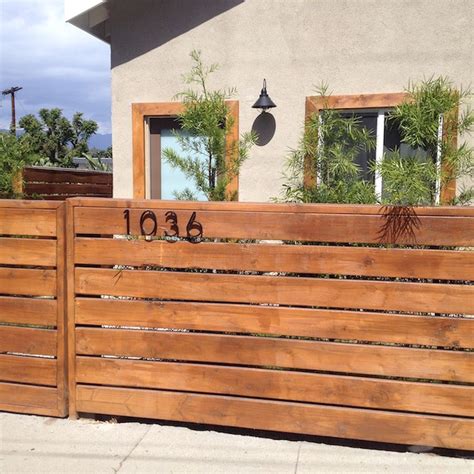 Beautiful Modern Front Yard Landscaping Ideas 83 Wood Fence Design