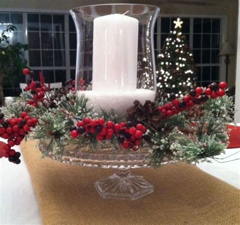 35 Simple Beautiful Christmas Centerpieces Ideas That Every People