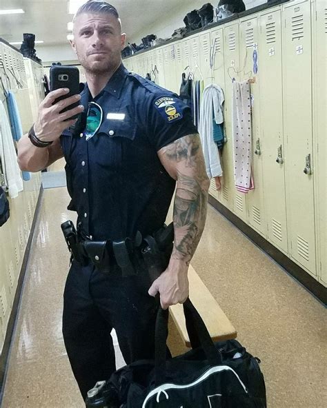 Sexy Fit Police Officer Jaylord455ig Cop Uniform Men In Uniform Mens Uniforms Hot Cops
