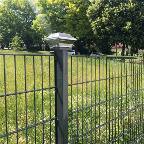 Solarleuchte garten warmweiss led solar gartenleuchte wegeleuchte mit erdspiess ip44 wasserdicht 2 stuck solarlamp solarleuchten solarleuchten garten solarlampe. Zaunpfostenleuchte DuraCell Solar LED Leuchte für ...